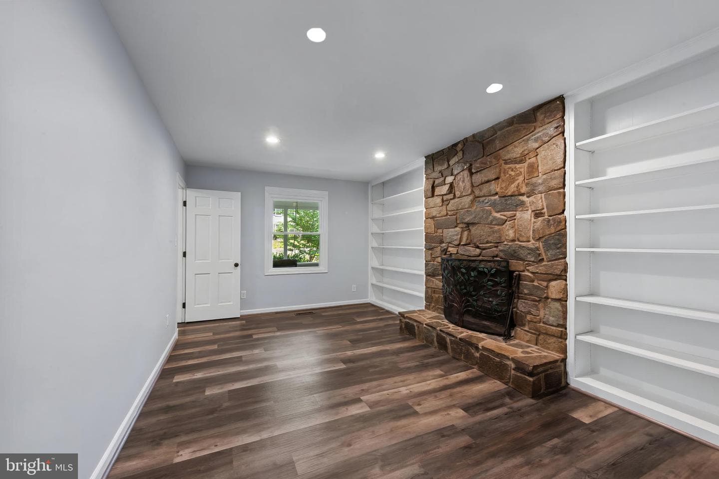 460 Blackshire Road photo 19