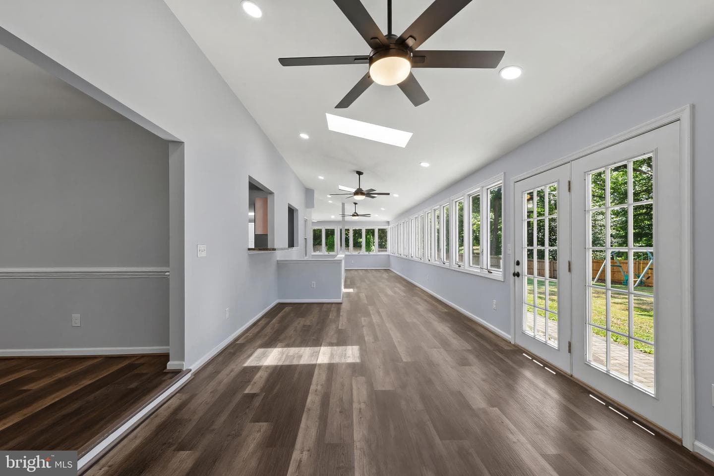 460 Blackshire Road photo 4
