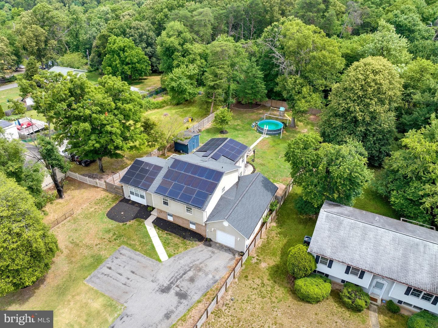 1718 Severn Road photo 19