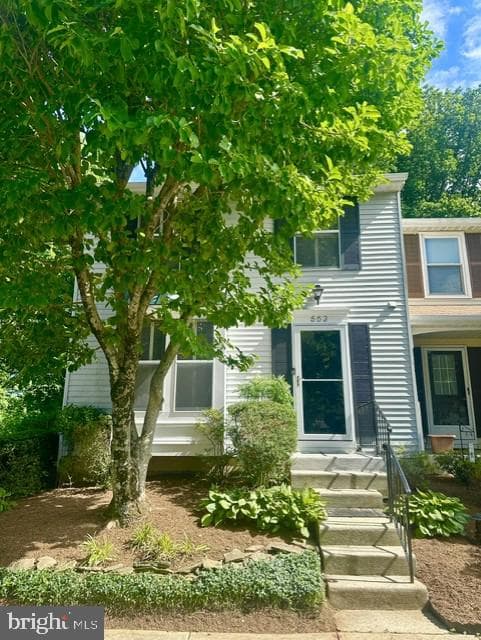 563 Bay Dale Court, Arnold