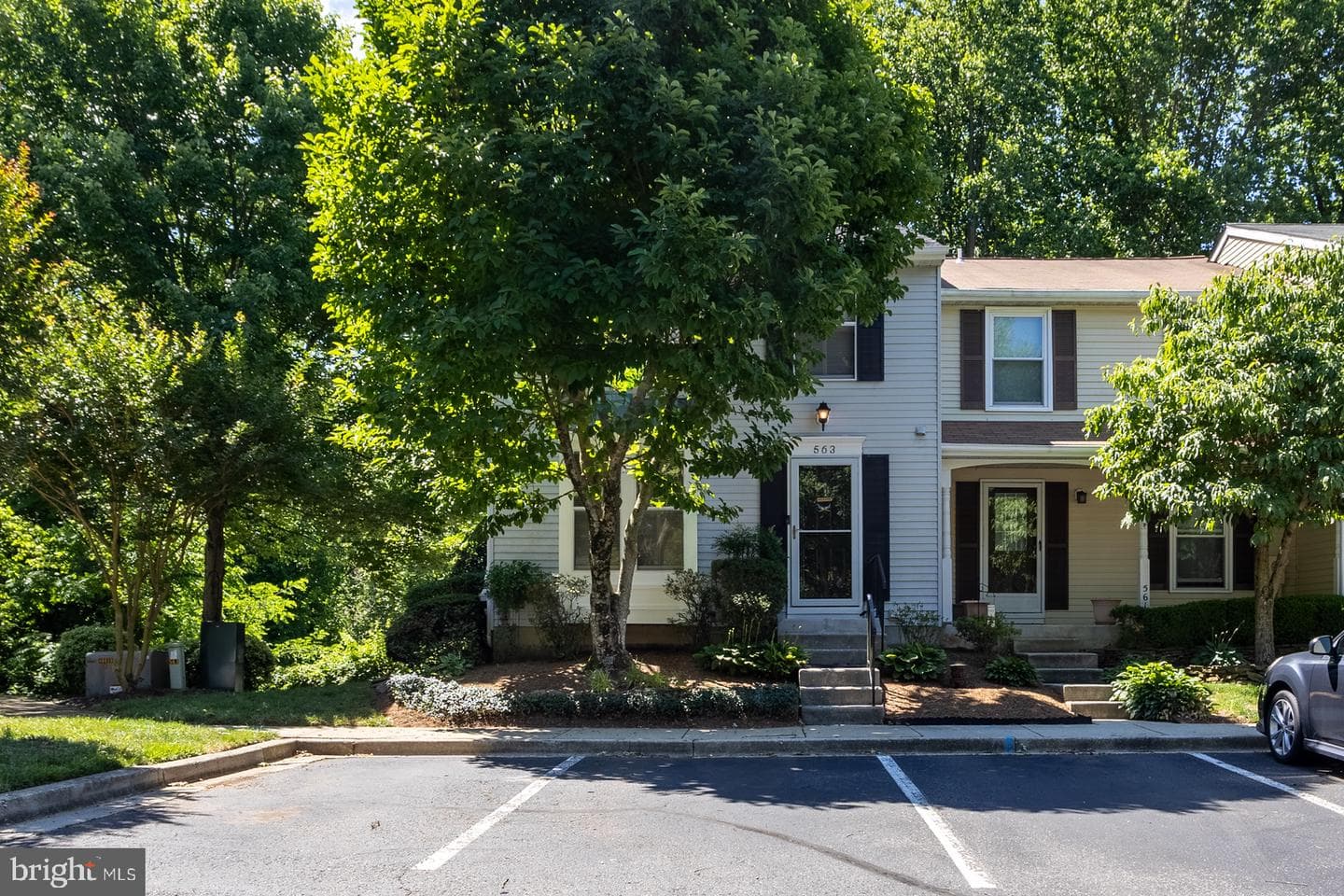 563 Bay Dale Court photo 3