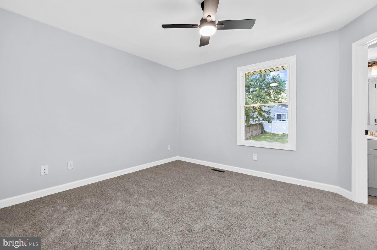 7734 Beaghan Court photo 24