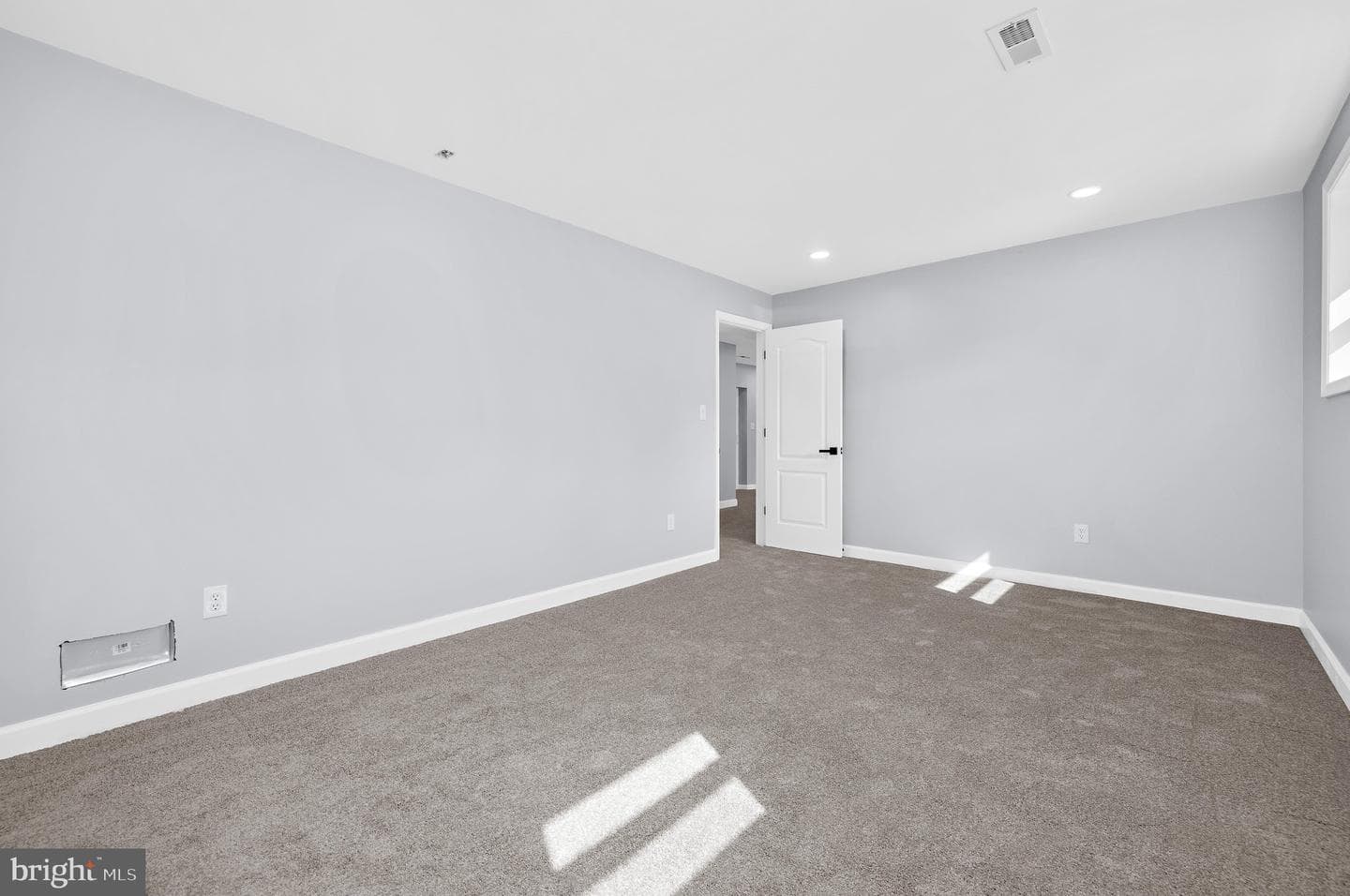 7734 Beaghan Court photo 38