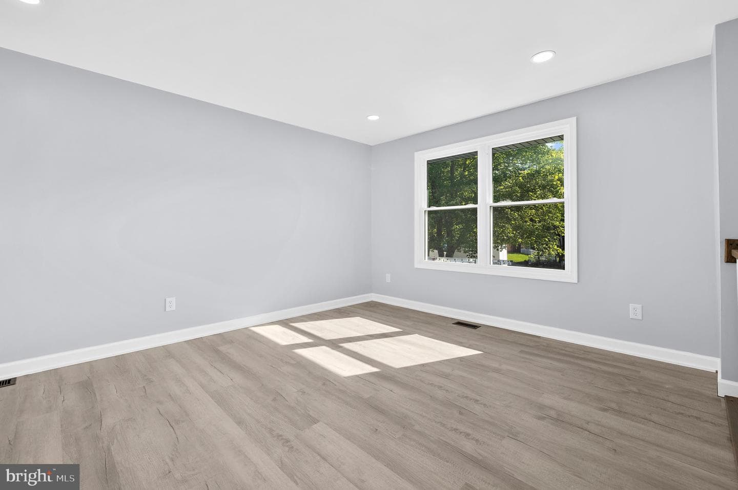 7734 Beaghan Court photo 8