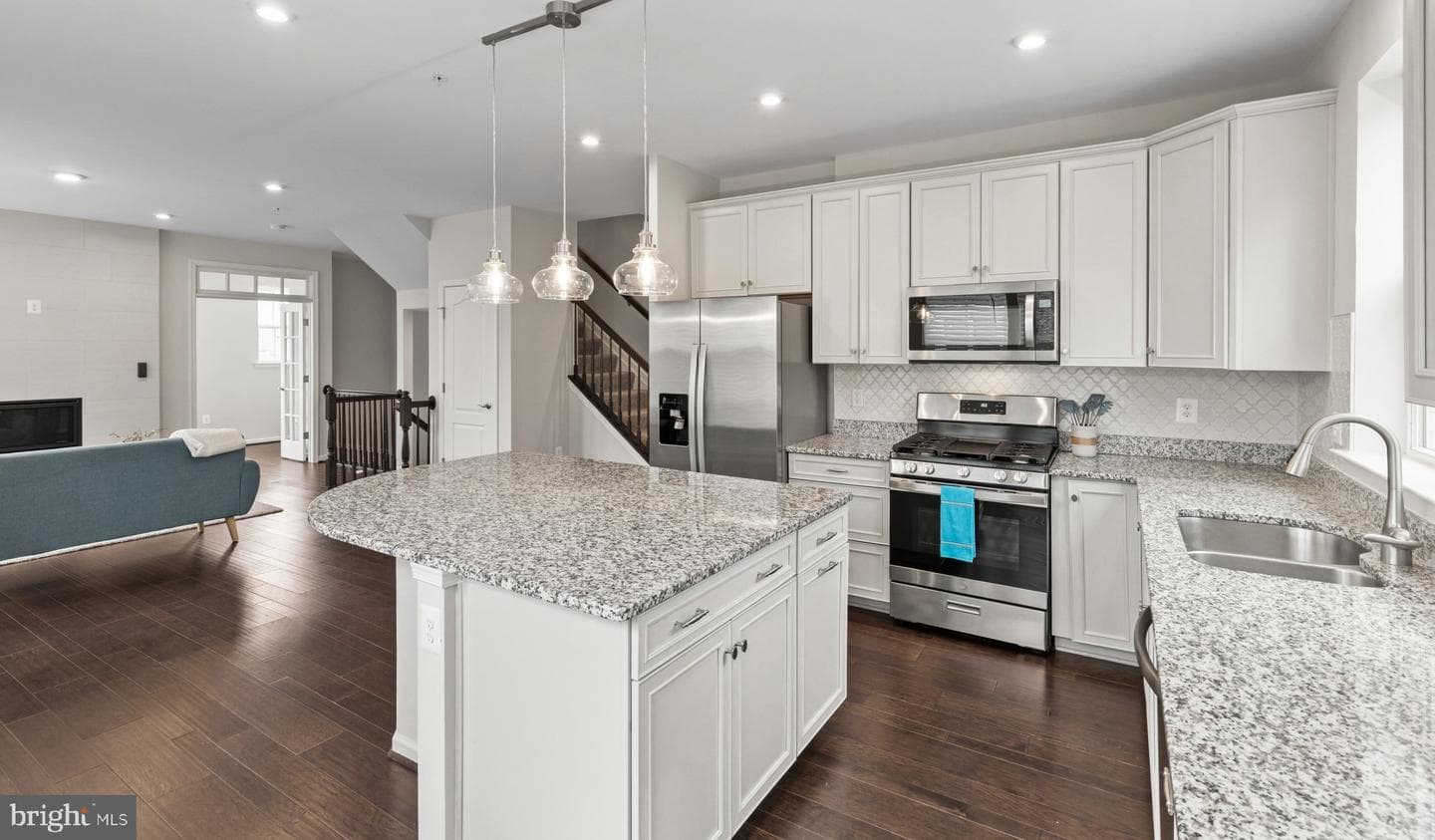 1314 Hawk Hollow Drive photo 10