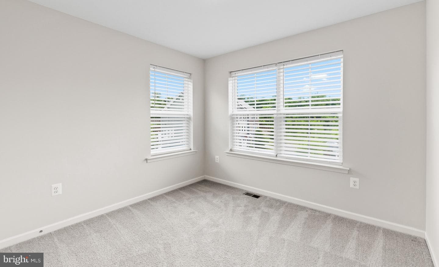 1314 Hawk Hollow Drive photo 24