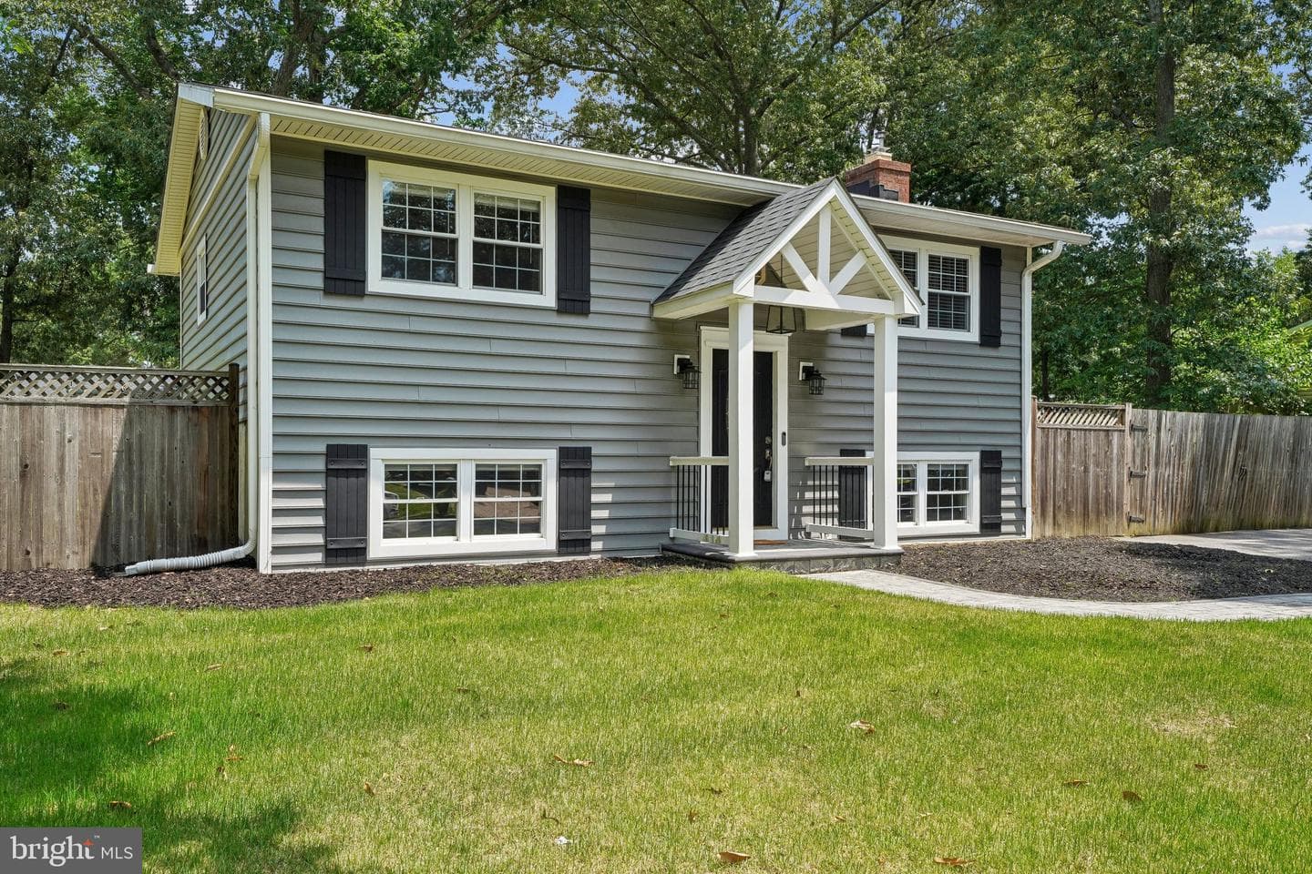 105 S Carolina Avenue photo 4