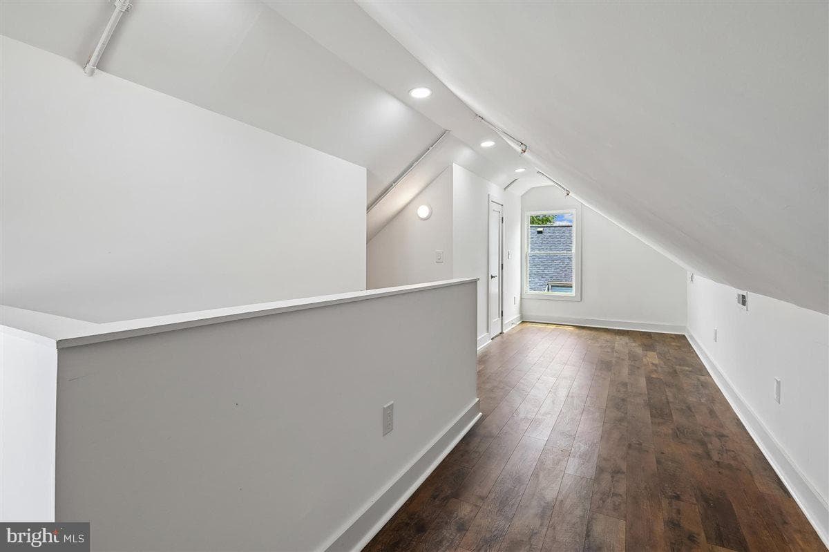 1210 President Street photo 35