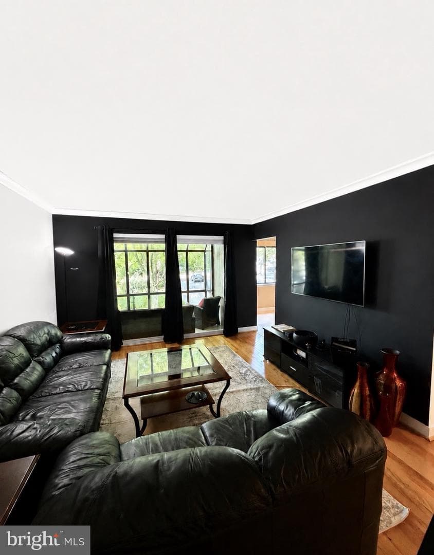 302 Hilltop Lane #h, Annapolis