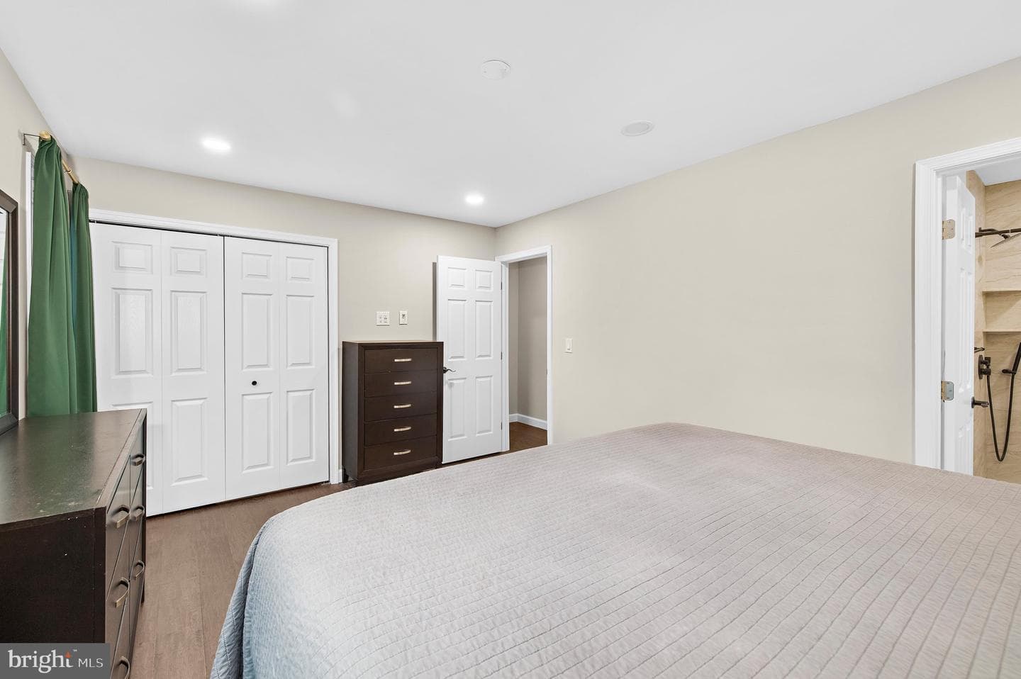 1428 Millwood Court photo 23