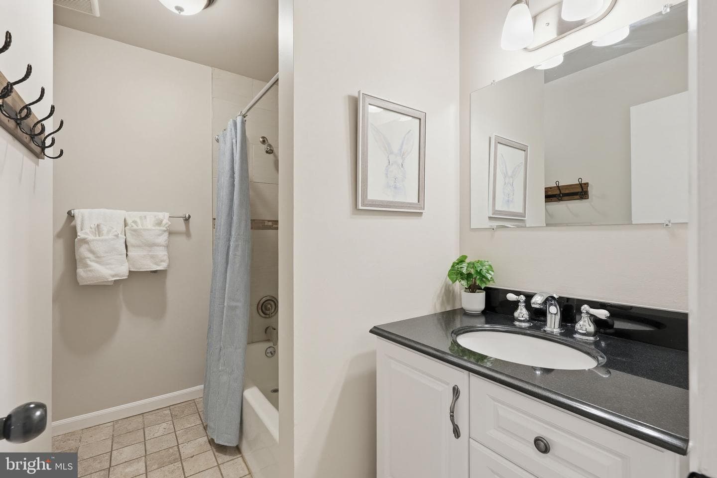 1848 Carriage Drive photo 18