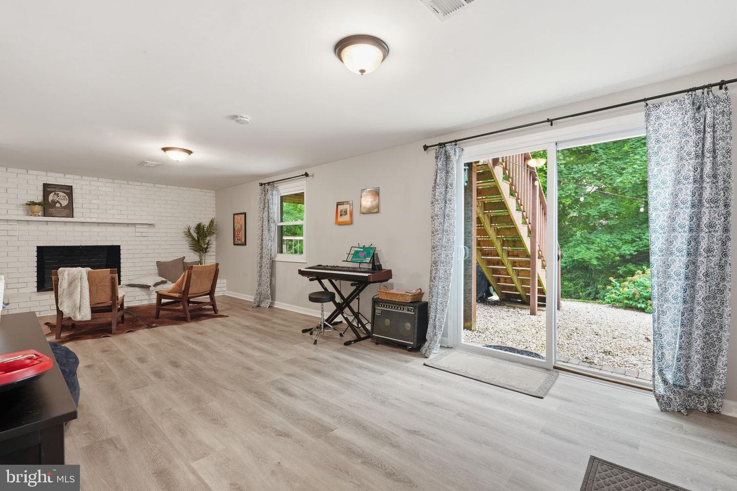 1848 Carriage Drive photo 19
