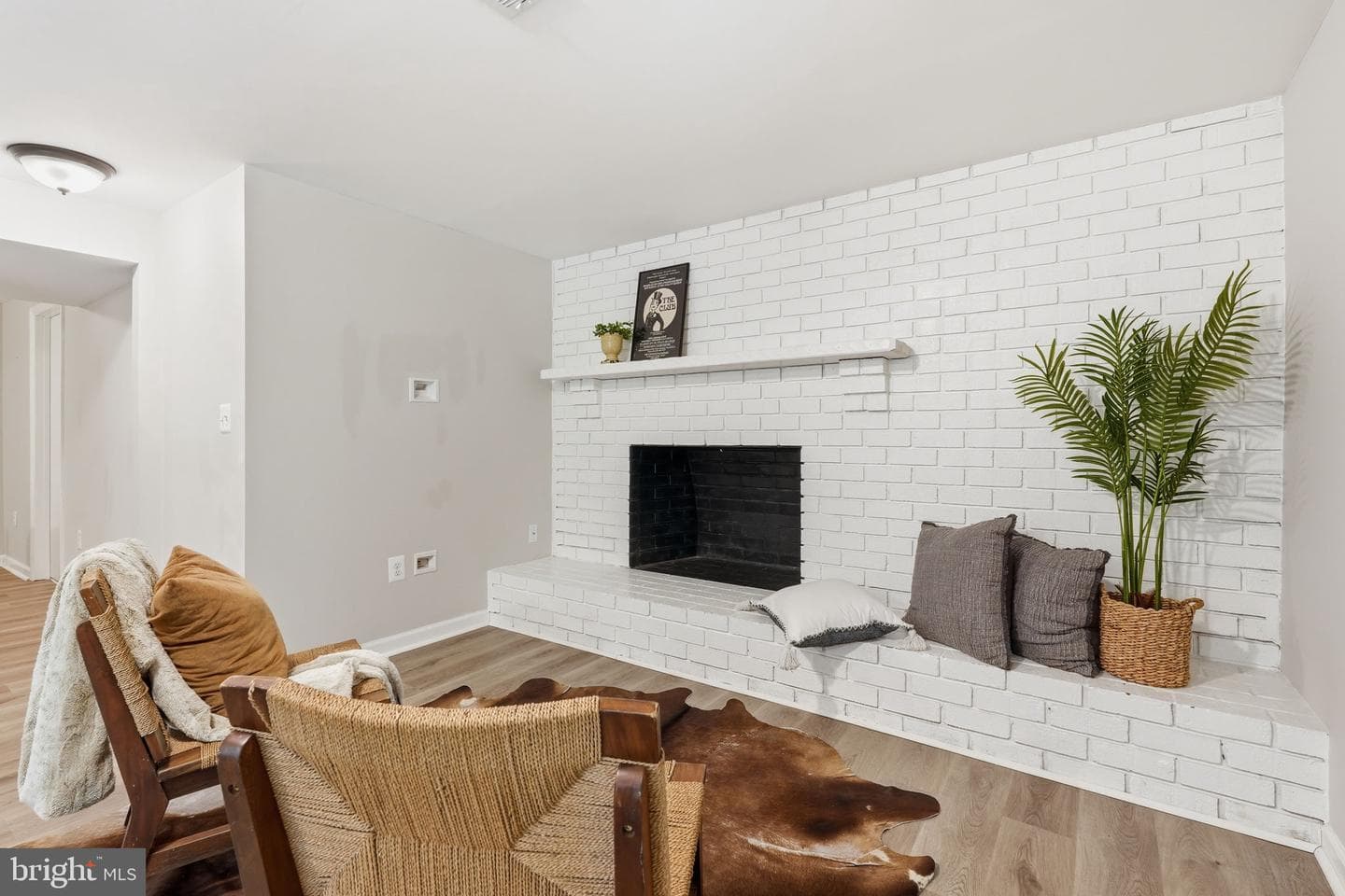 1848 Carriage Drive photo 20