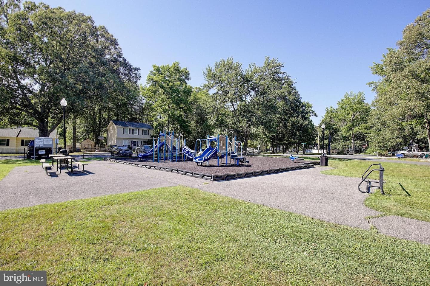 4951 Bonniewood Drive photo 40