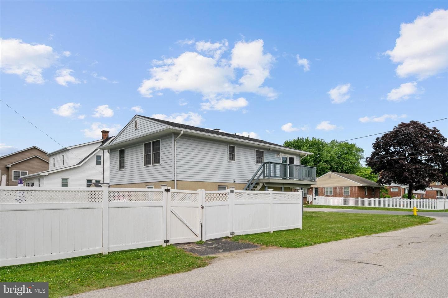 169 Roland Road photo 29