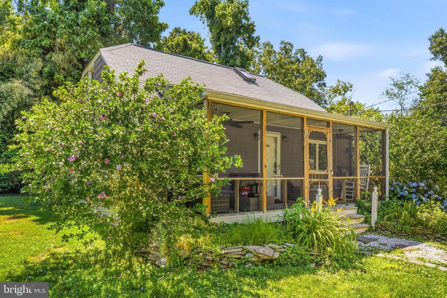 4921 Olive Street photo 3