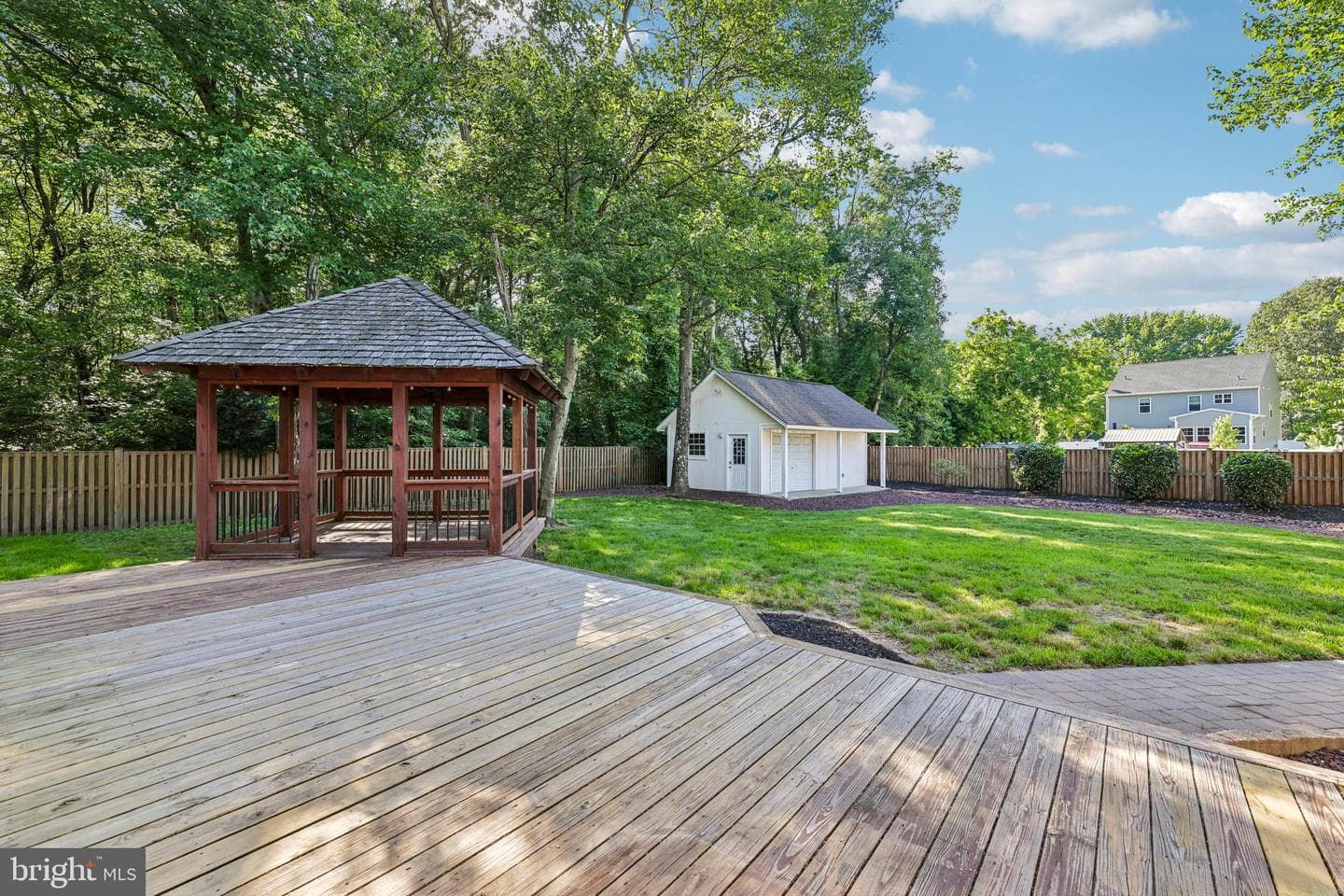 683 Powhatan Beach Road photo 6