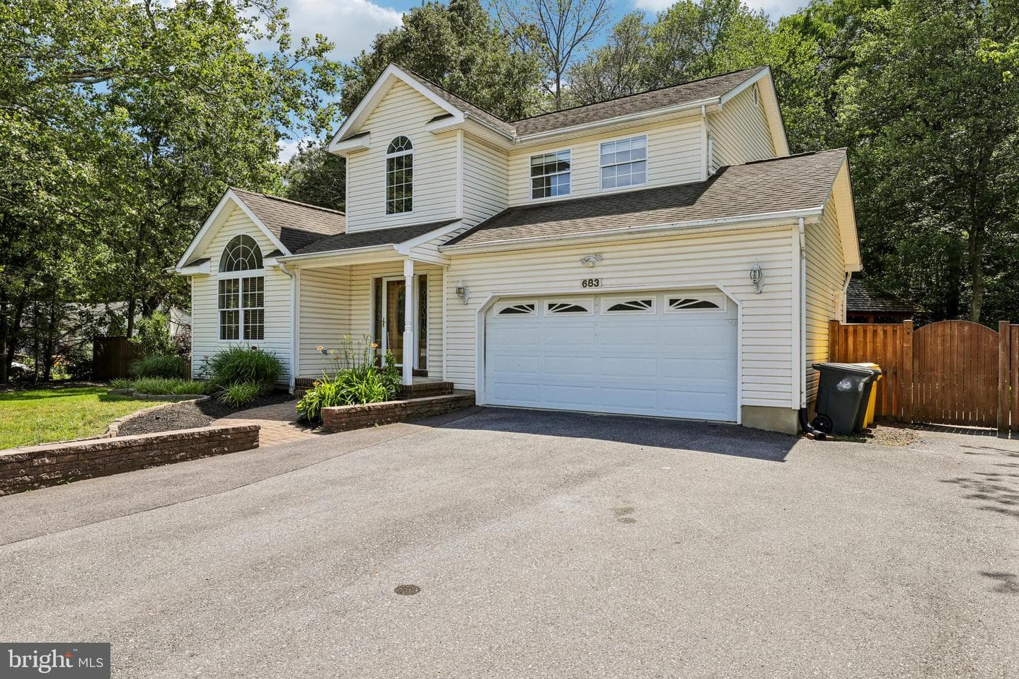 683 Powhatan Beach Road photo 8