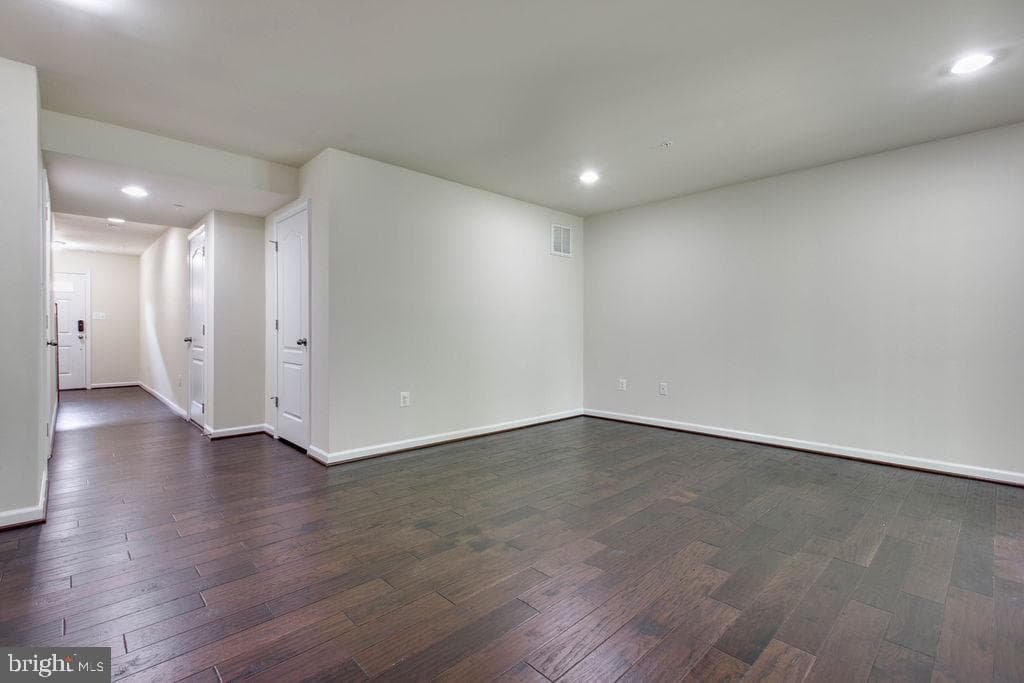7108 River Birch Drive photo 6