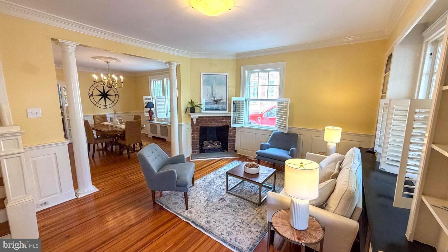127 Charles Street photo 5