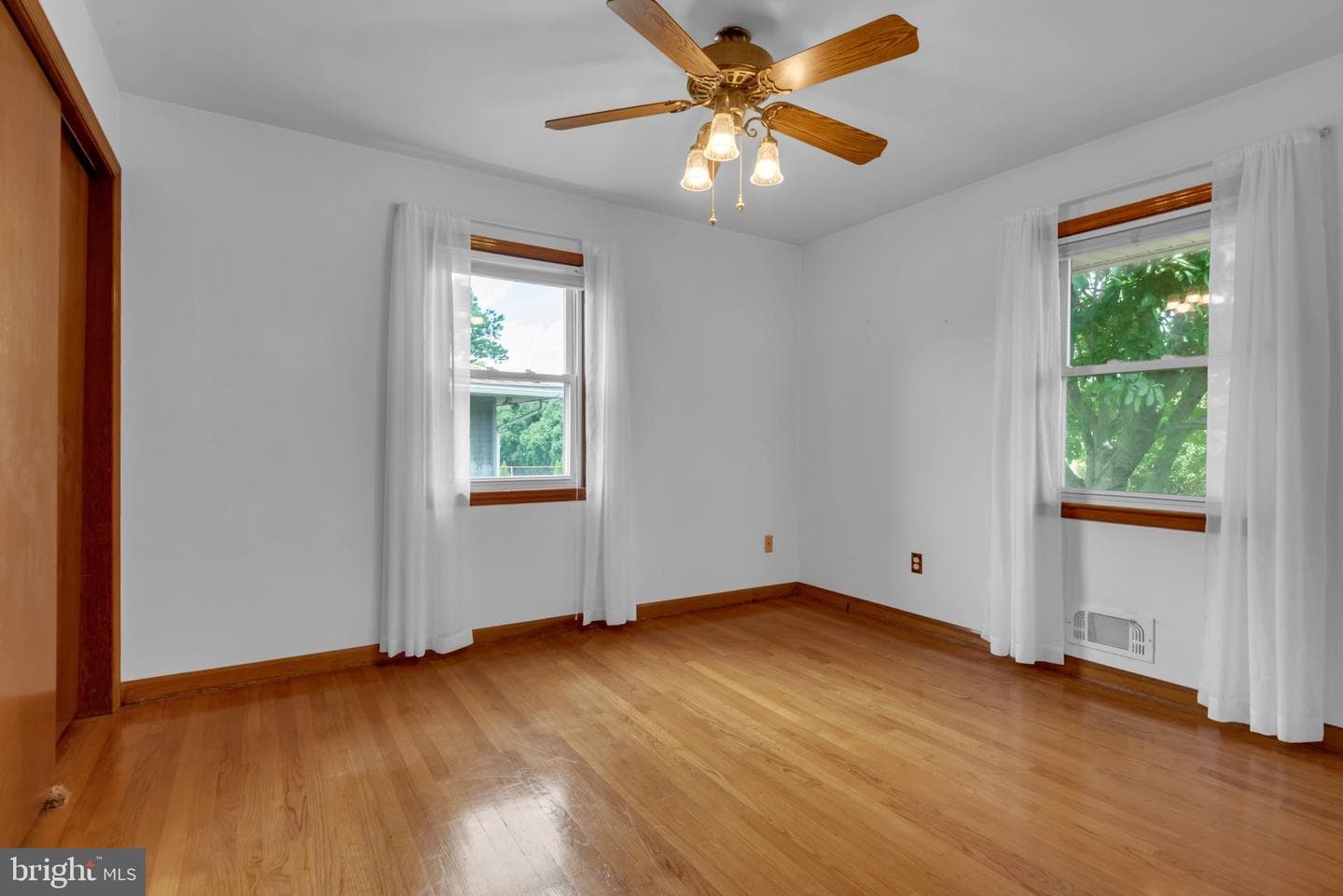 629 Gayle Drive photo 18