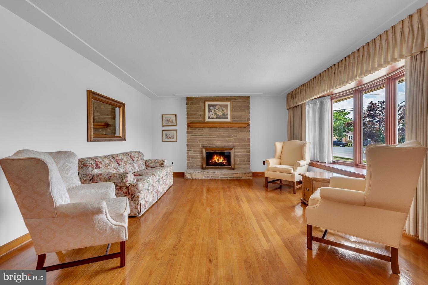 629 Gayle Drive photo 5