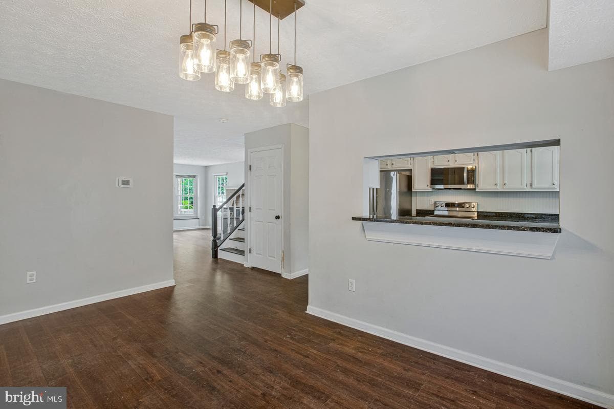 8214 Deerbrooke Court photo 15