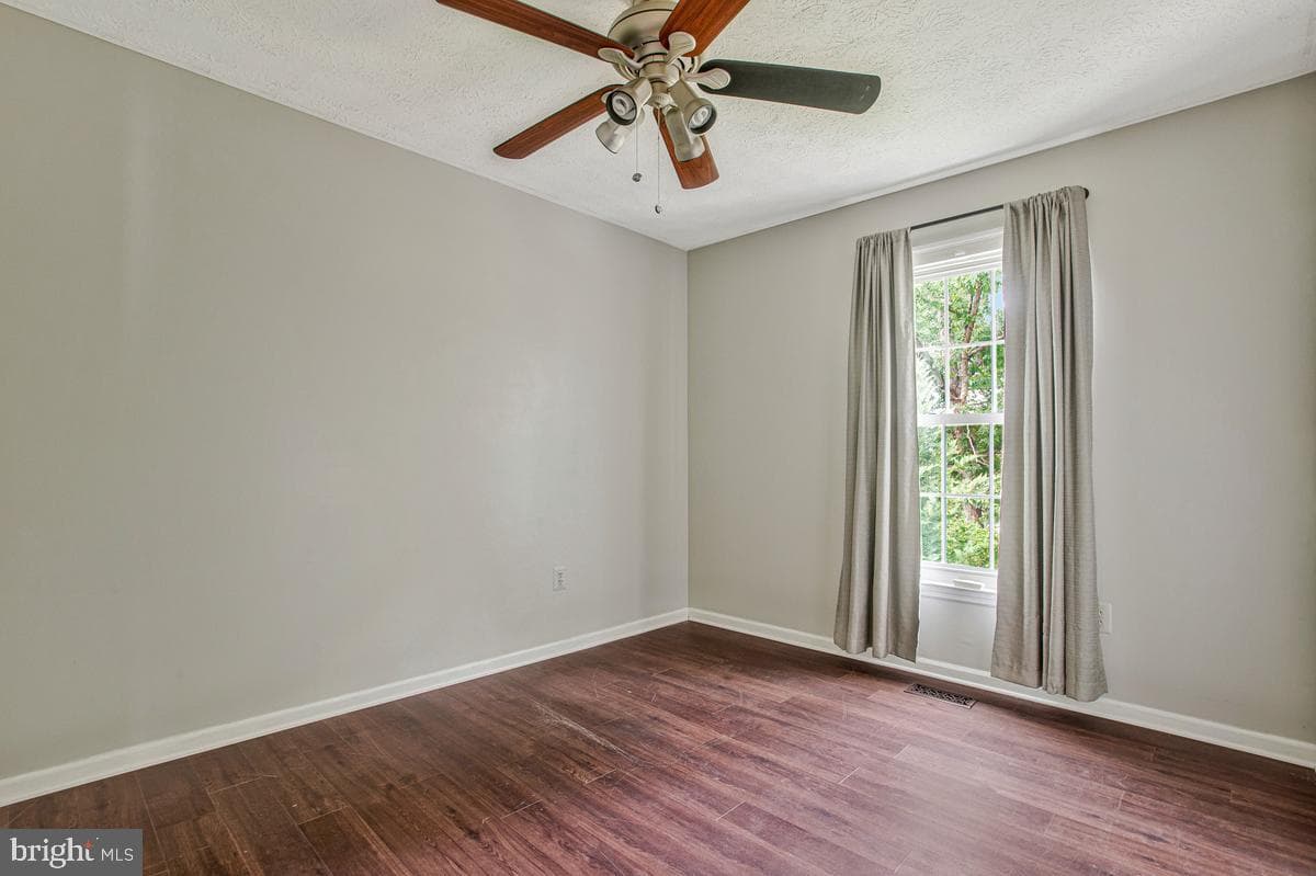 8214 Deerbrooke Court photo 21