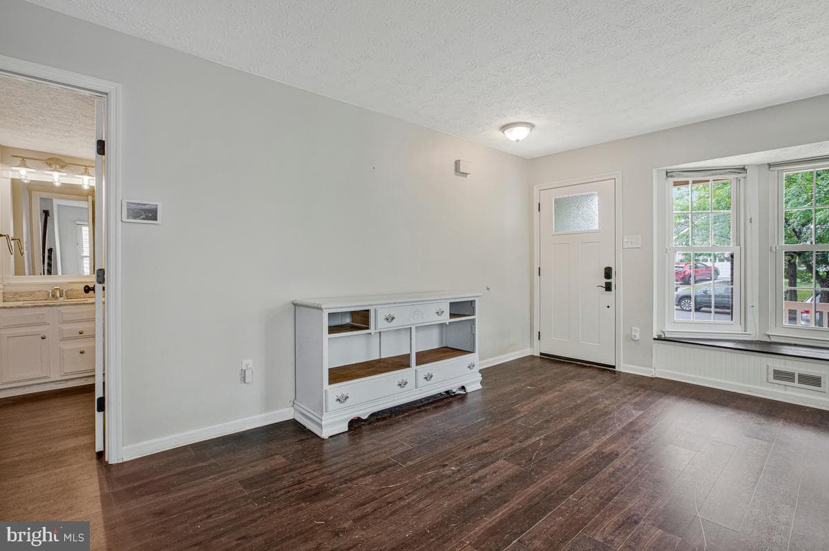 8214 Deerbrooke Court photo 8