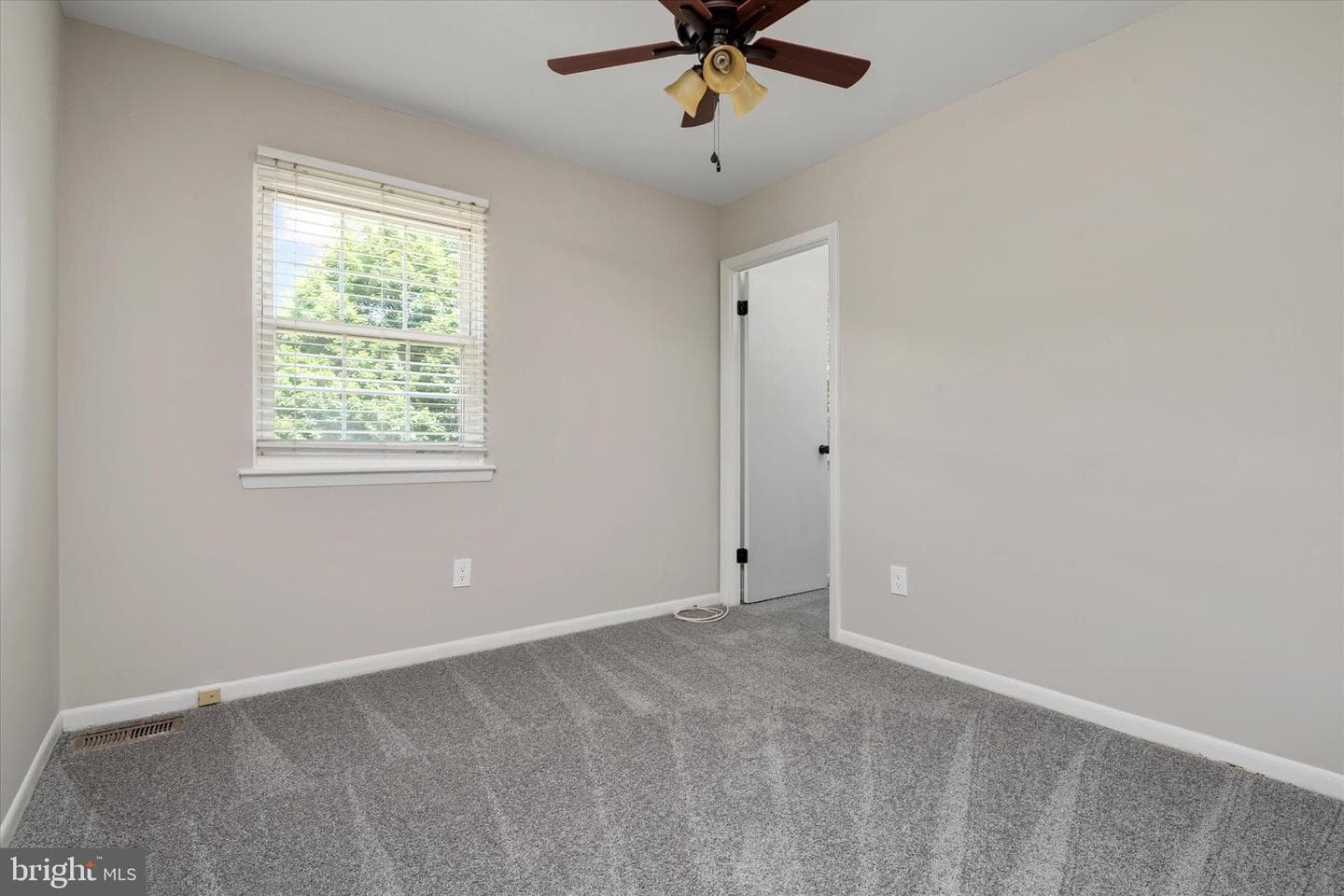 1625 Severn Run Court photo 24