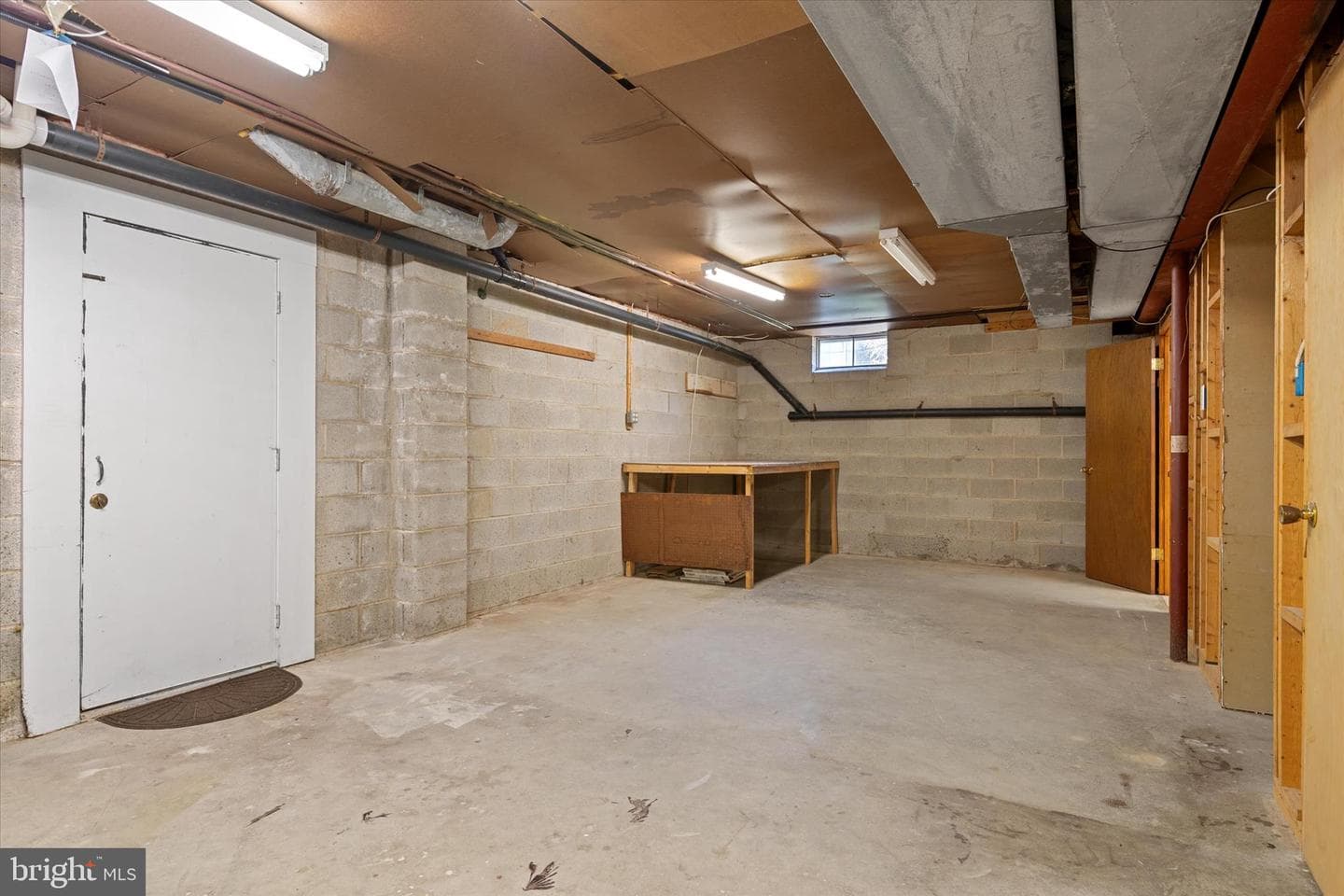 1625 Severn Run Court photo 35