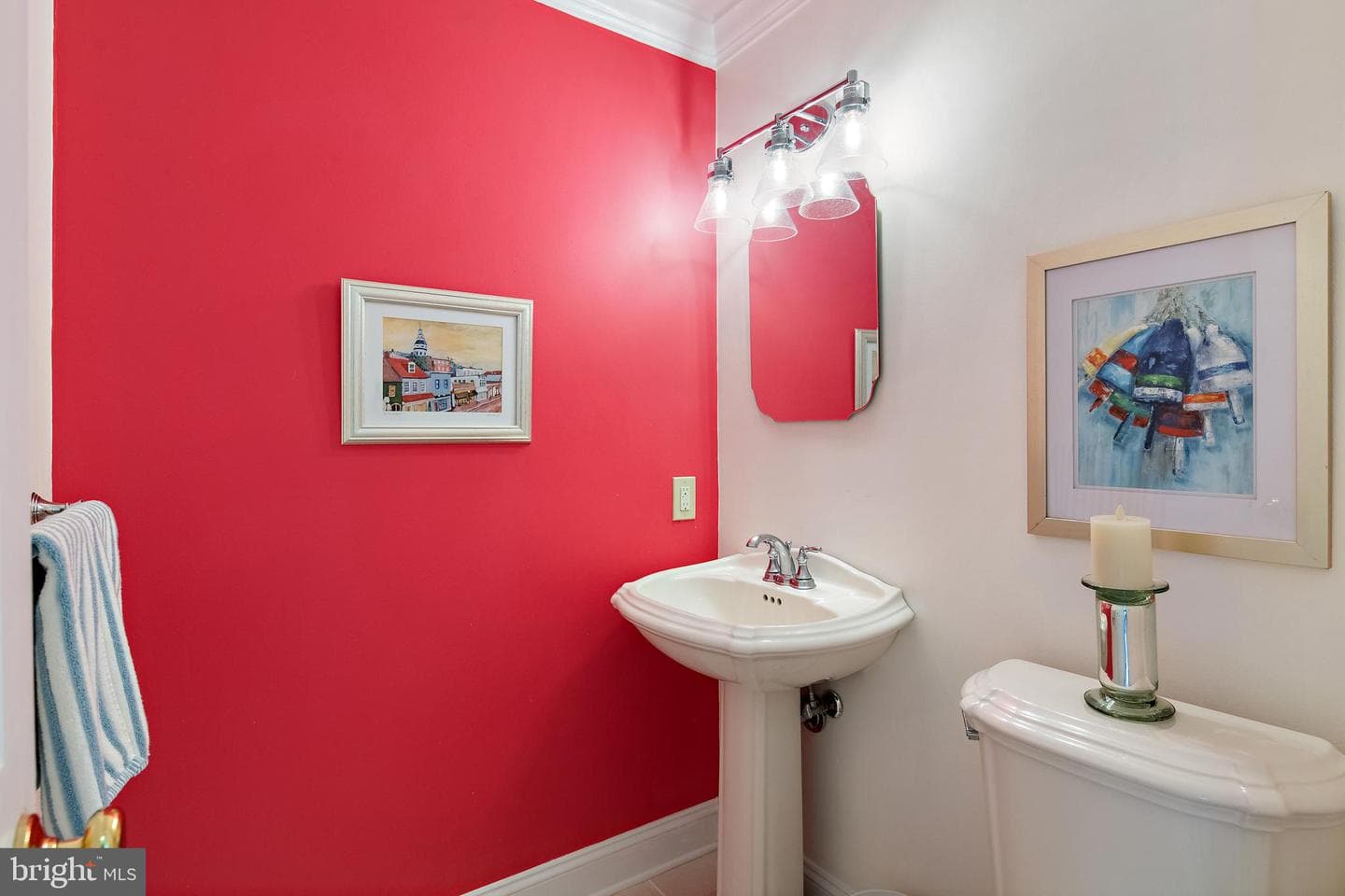 718 Whitehall Beach Road photo 46