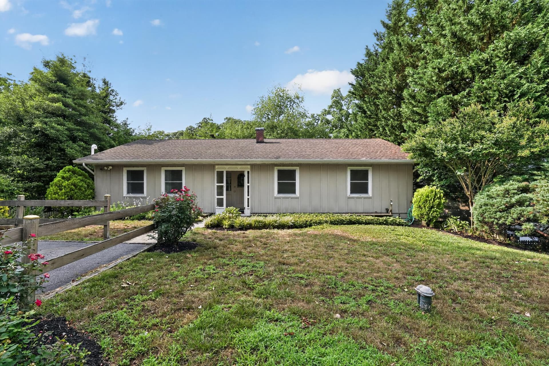 1045 Skyview Drive, Annapolis