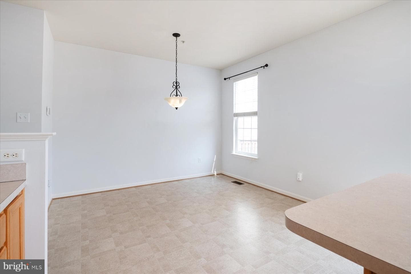 1020 Meandering Way photo 14