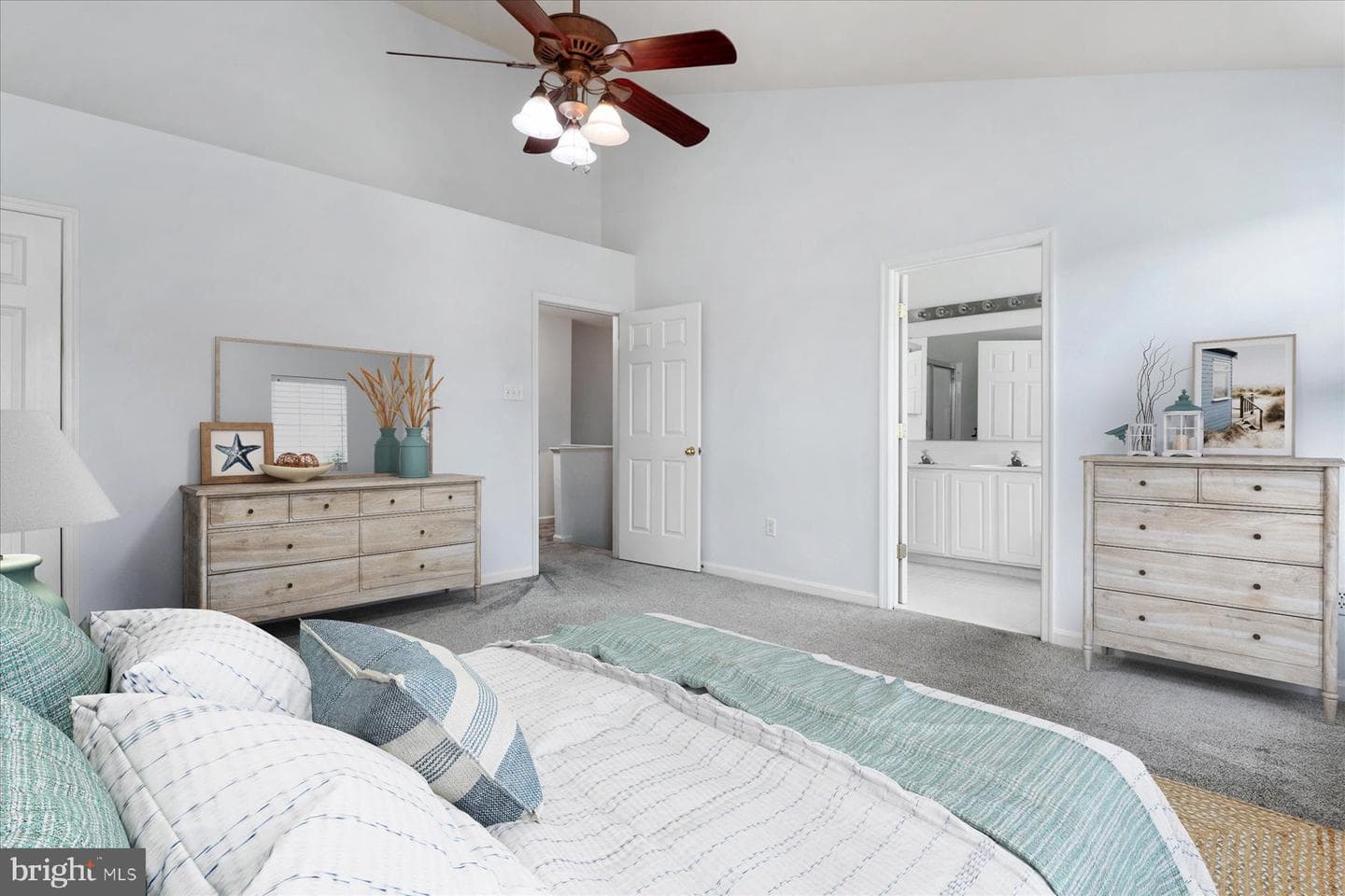 1020 Meandering Way photo 15