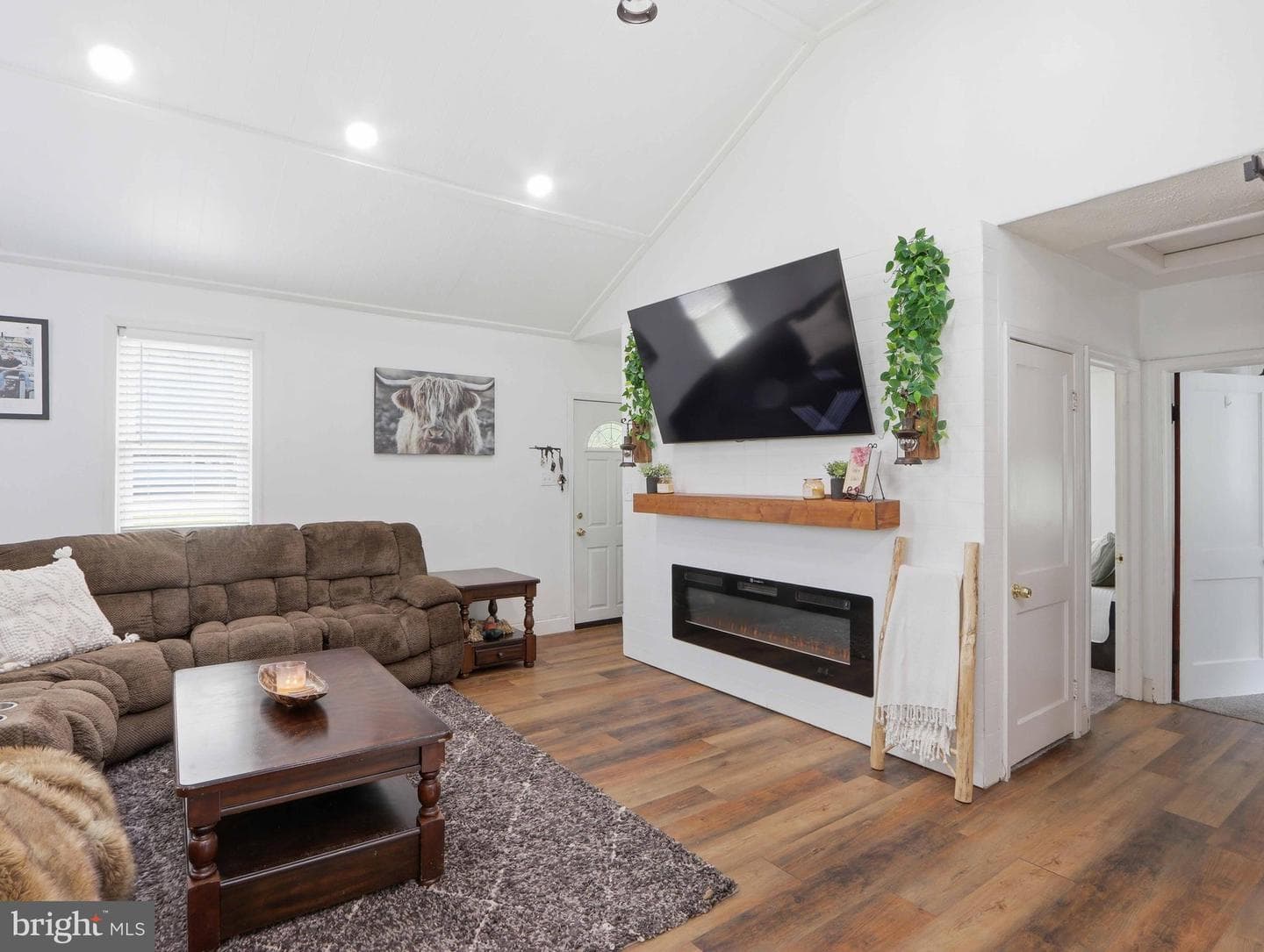 8829 Fort Smallwood Road photo 17