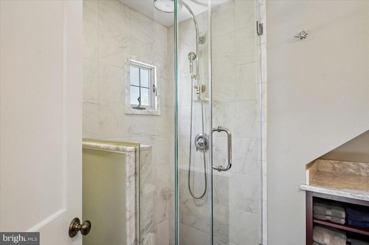 20 Shaw Street photo 33