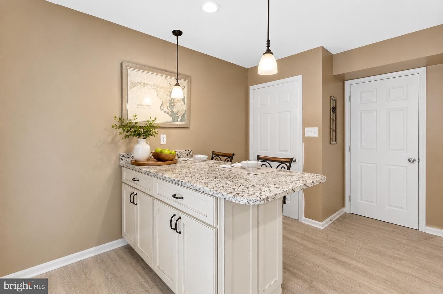 5503 Manistique Court photo 15