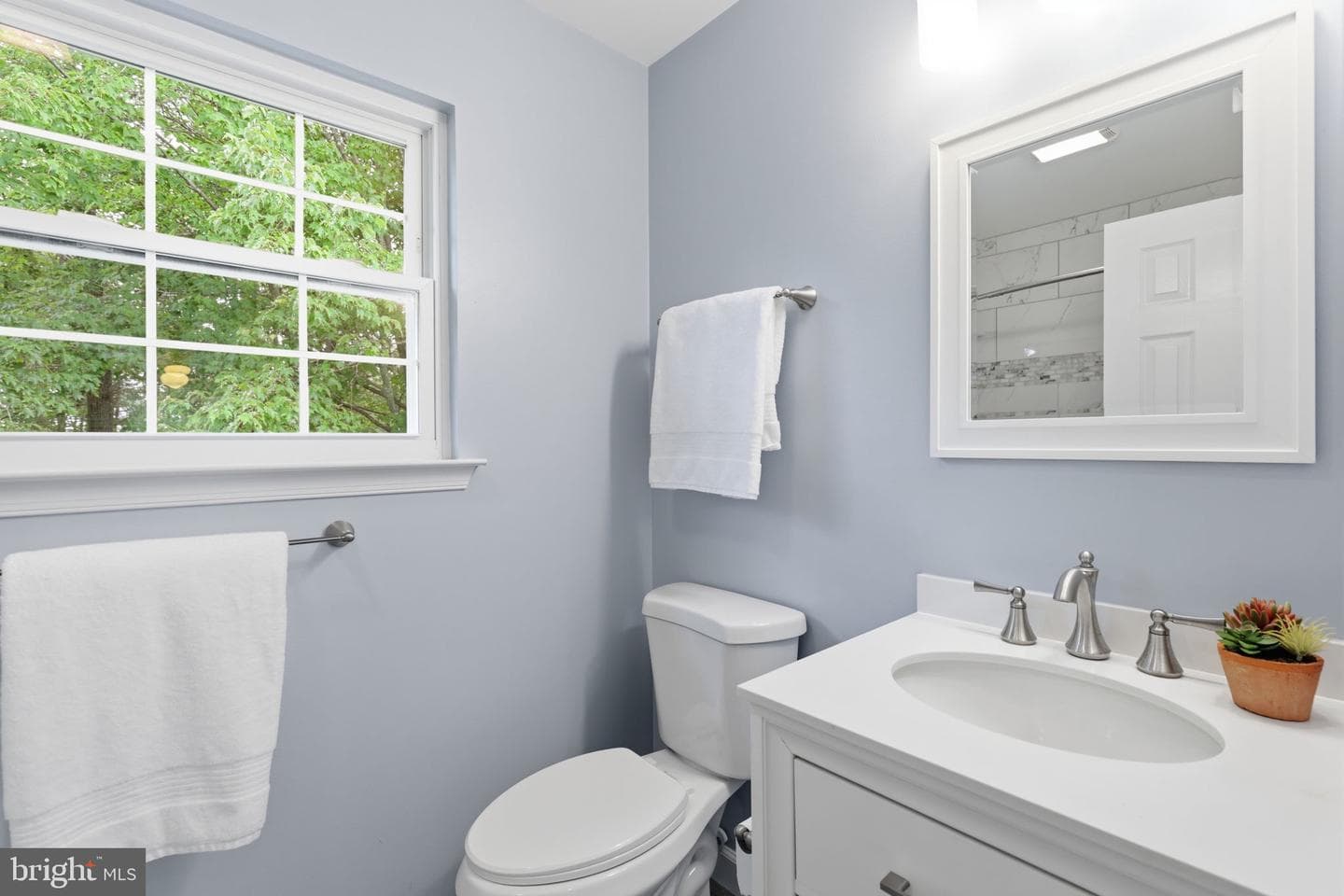 5503 Manistique Court photo 29