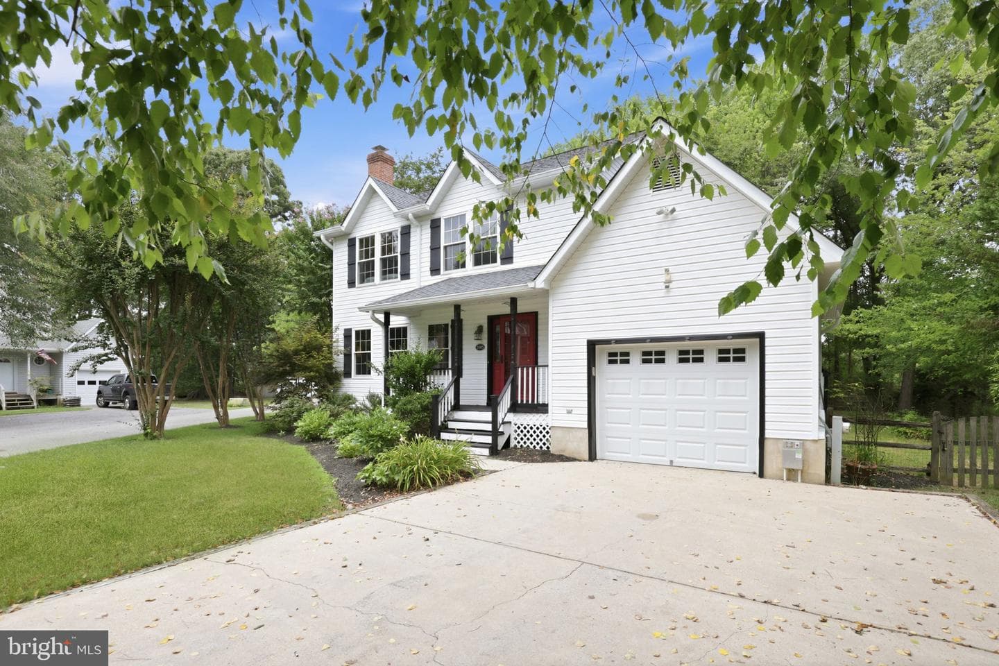 5503 Manistique Court photo 3