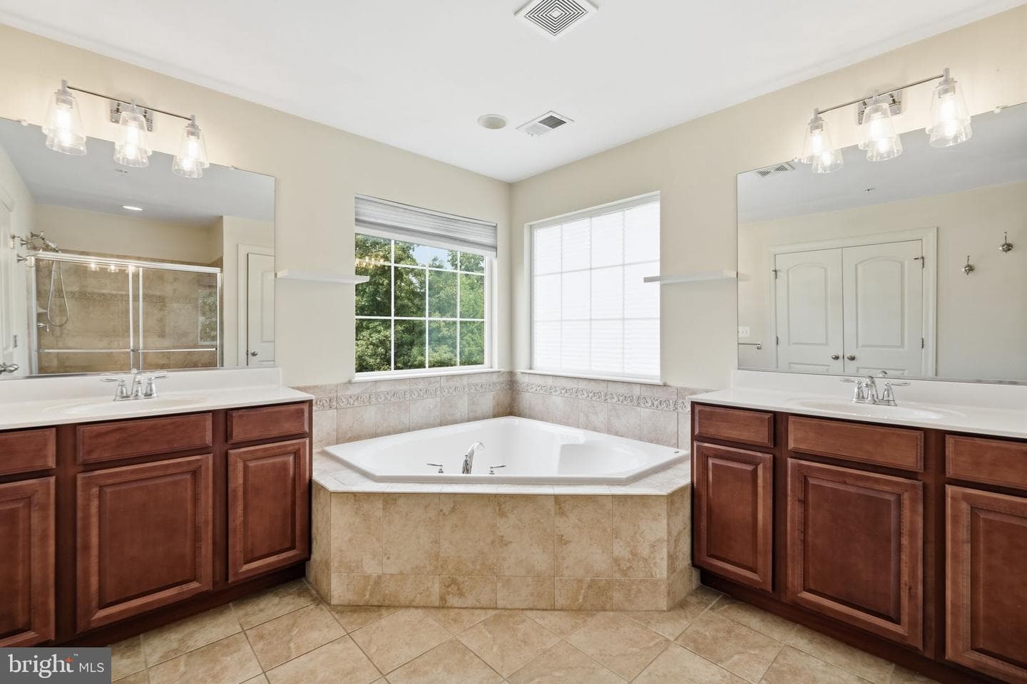209 Long Hill Court #7 photo 22