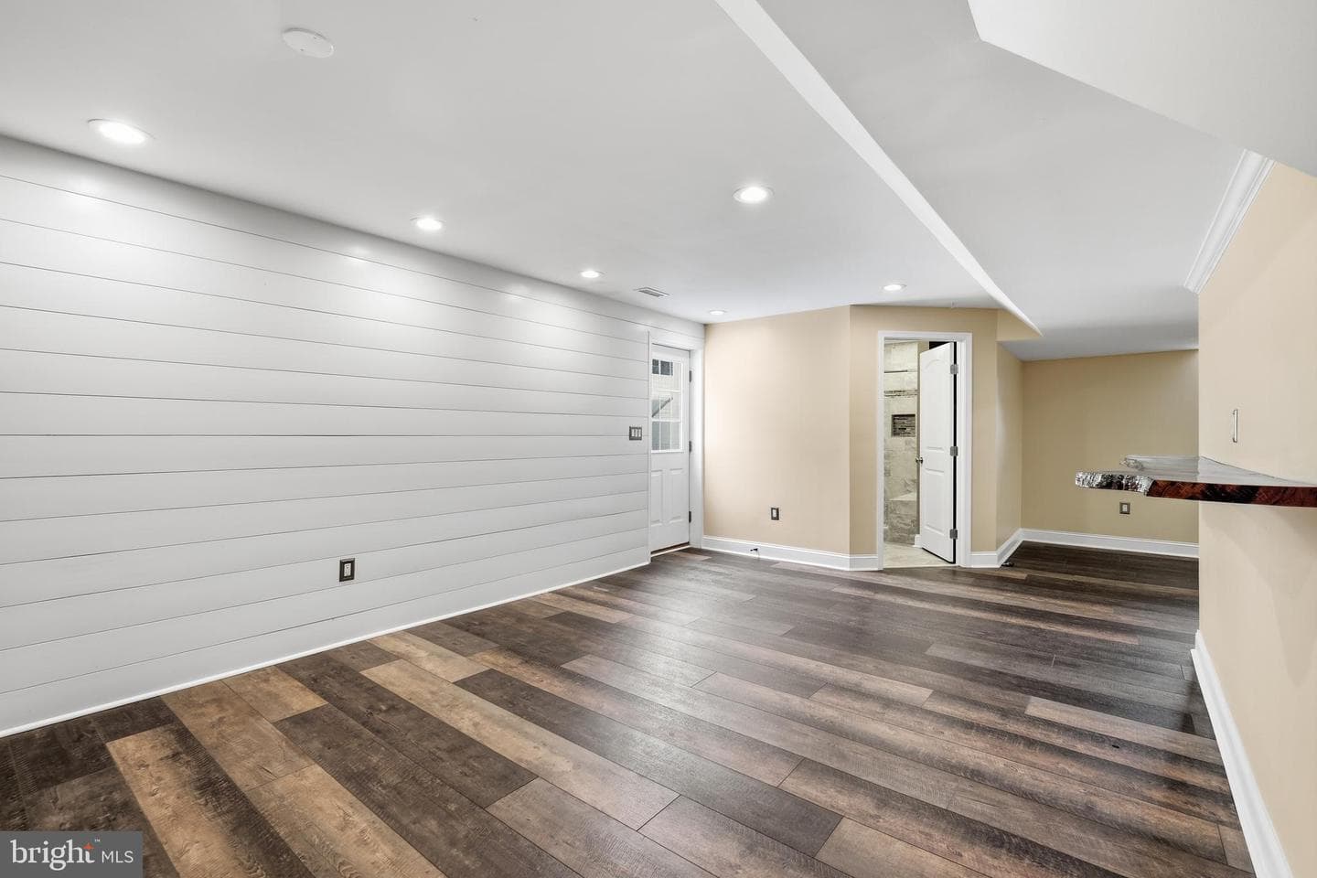 209 Long Hill Court #7 photo 30