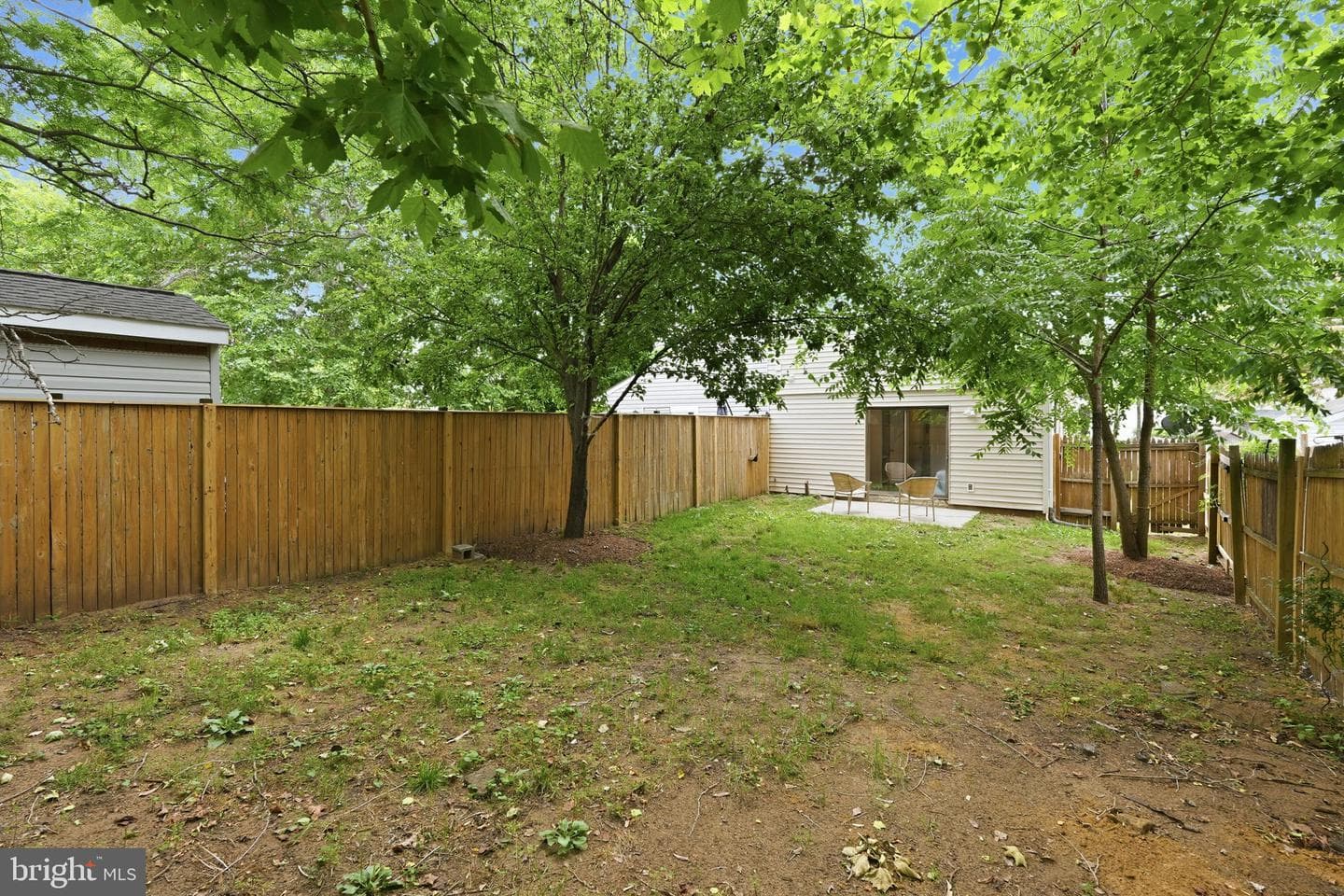1132 Tyler Avenue photo 22