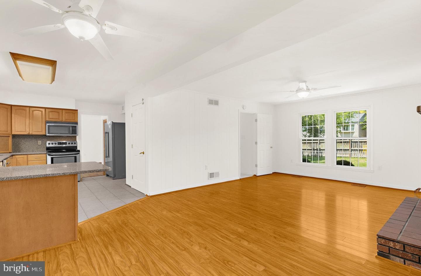 685 207th Street photo 15