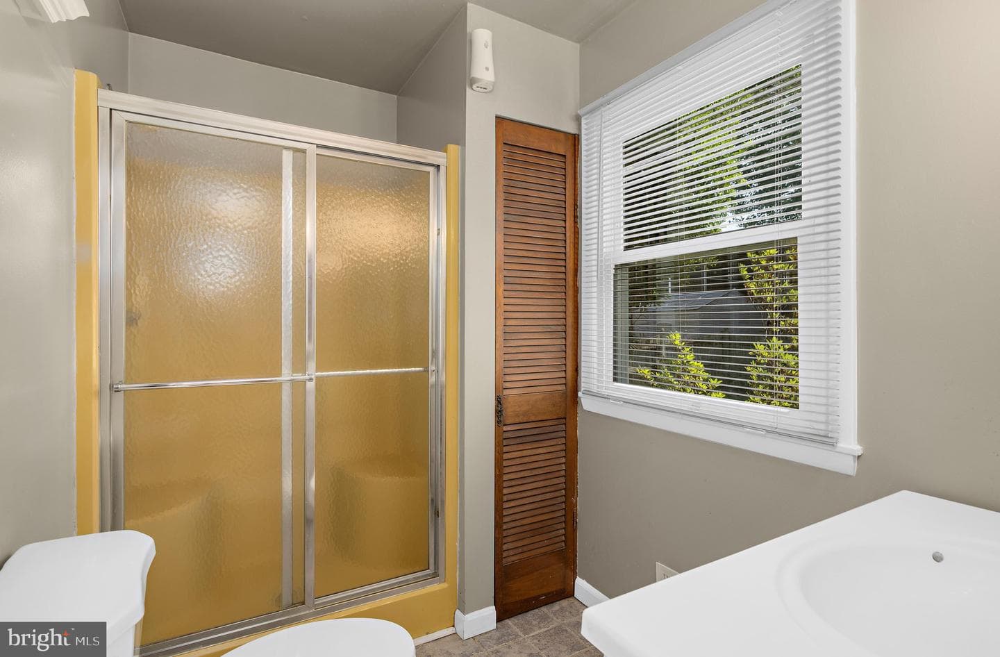 685 207th Street photo 17