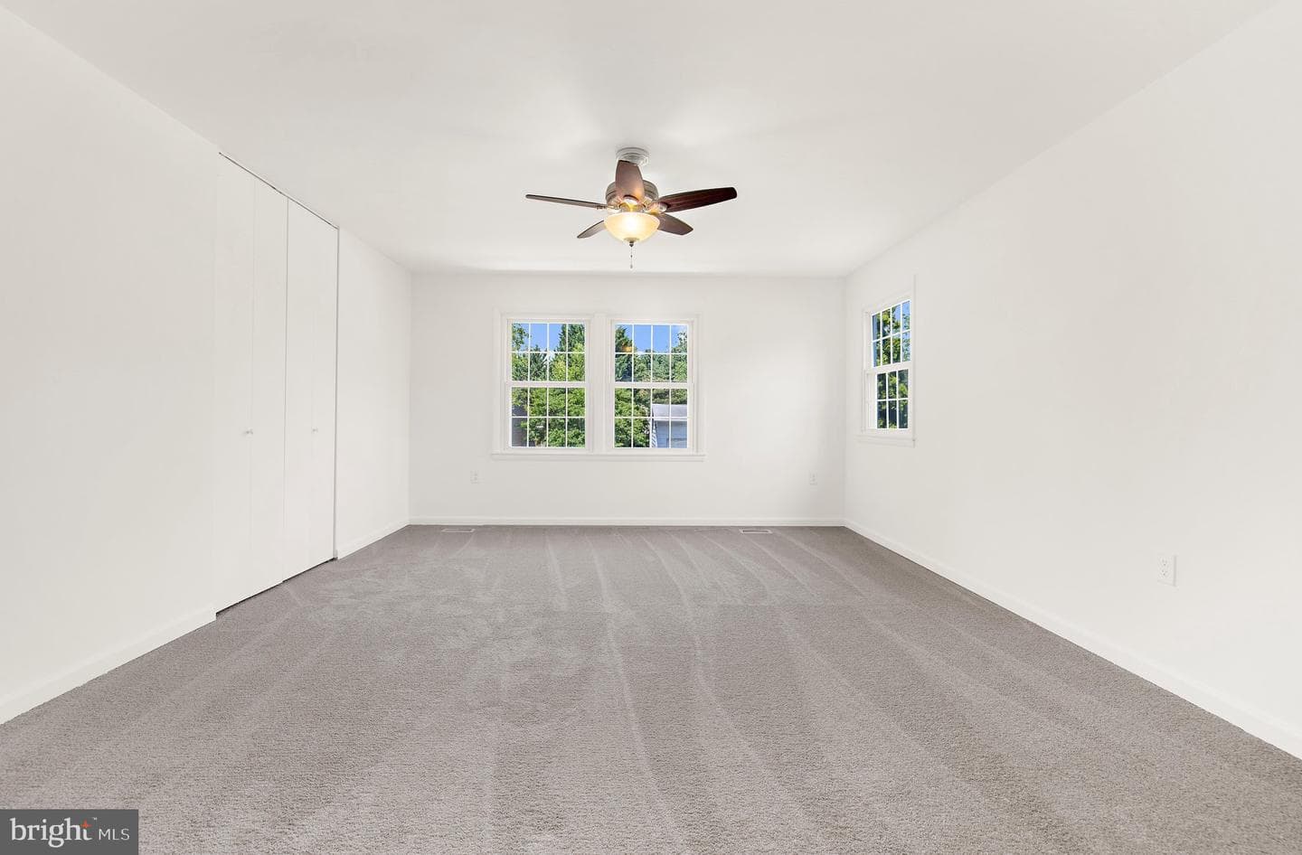 685 207th Street photo 27