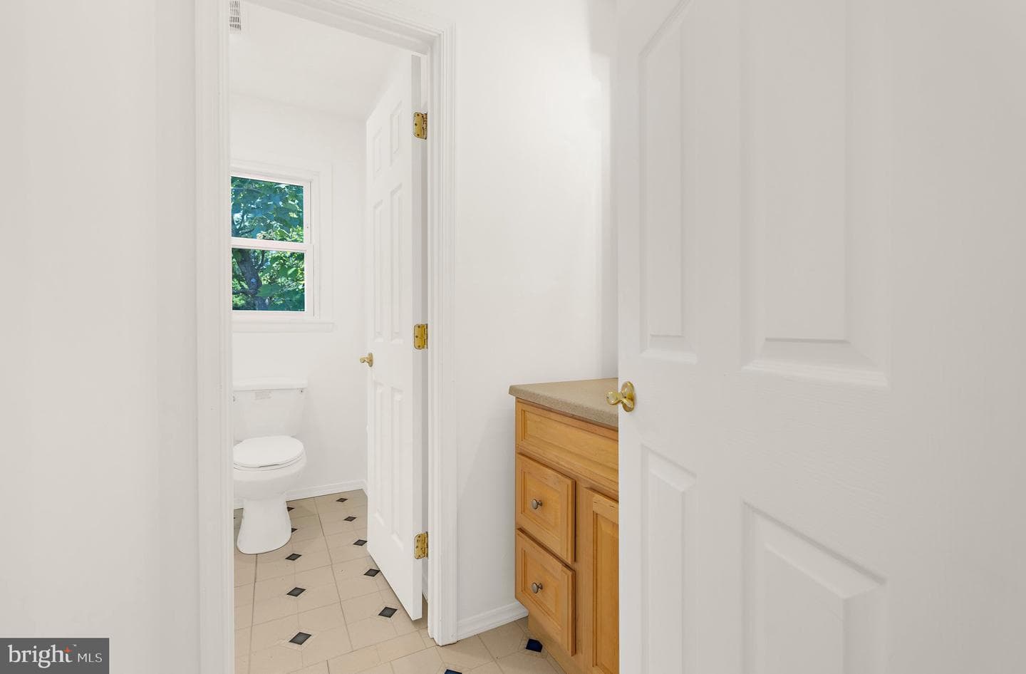 685 207th Street photo 33