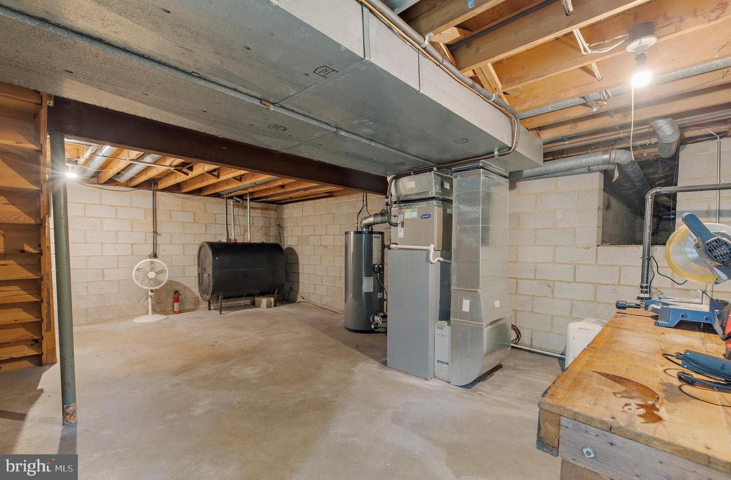 685 207th Street photo 42