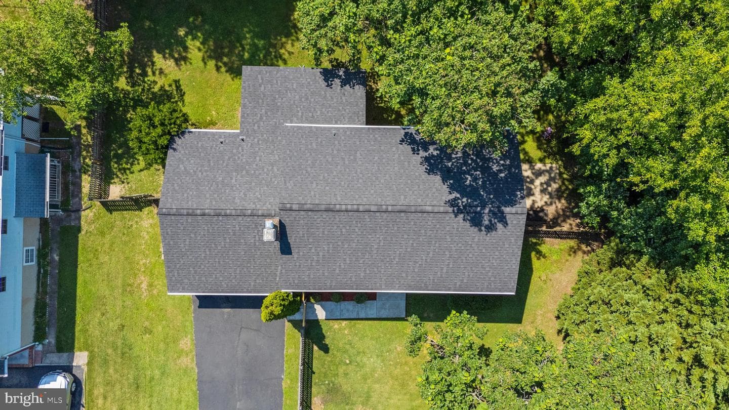 685 207th Street photo 53