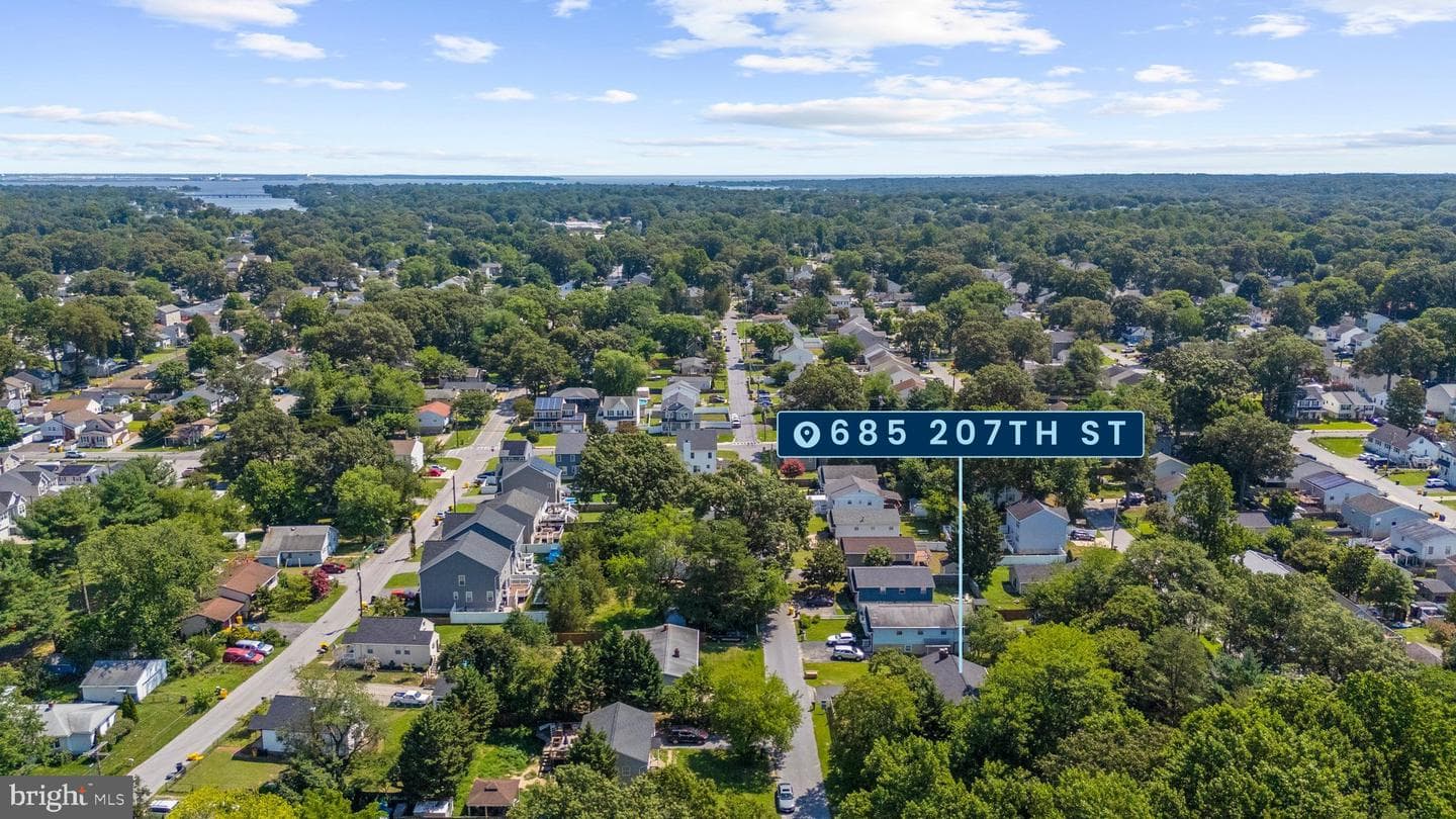 685 207th Street photo 58